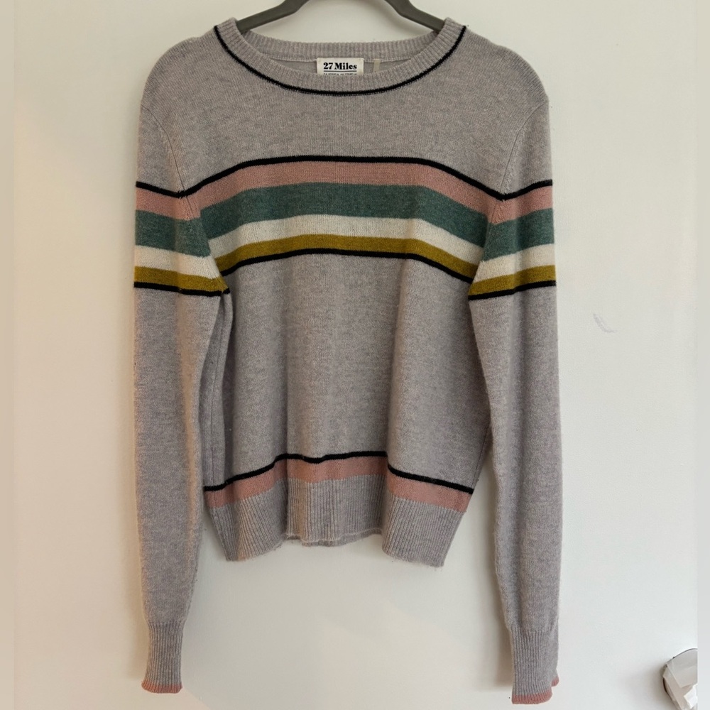 27 MILES Cashmere Sweater, Size S, Great Condition except tiny hole in sleeve